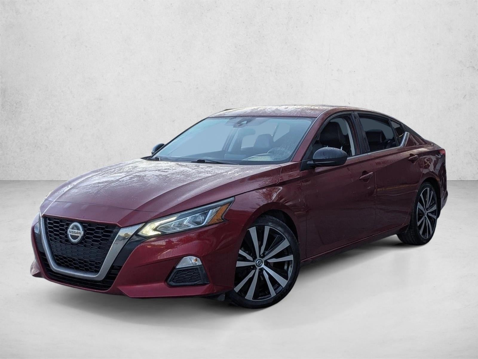 2020 Nissan Altima SR