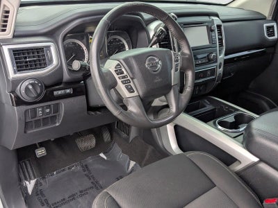2018 Nissan TITAN SV