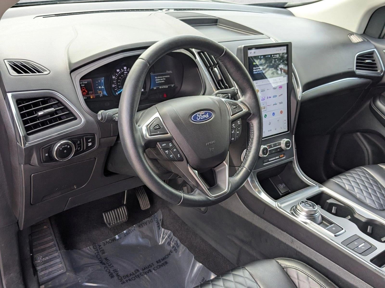 2023 Ford Edge Titanium