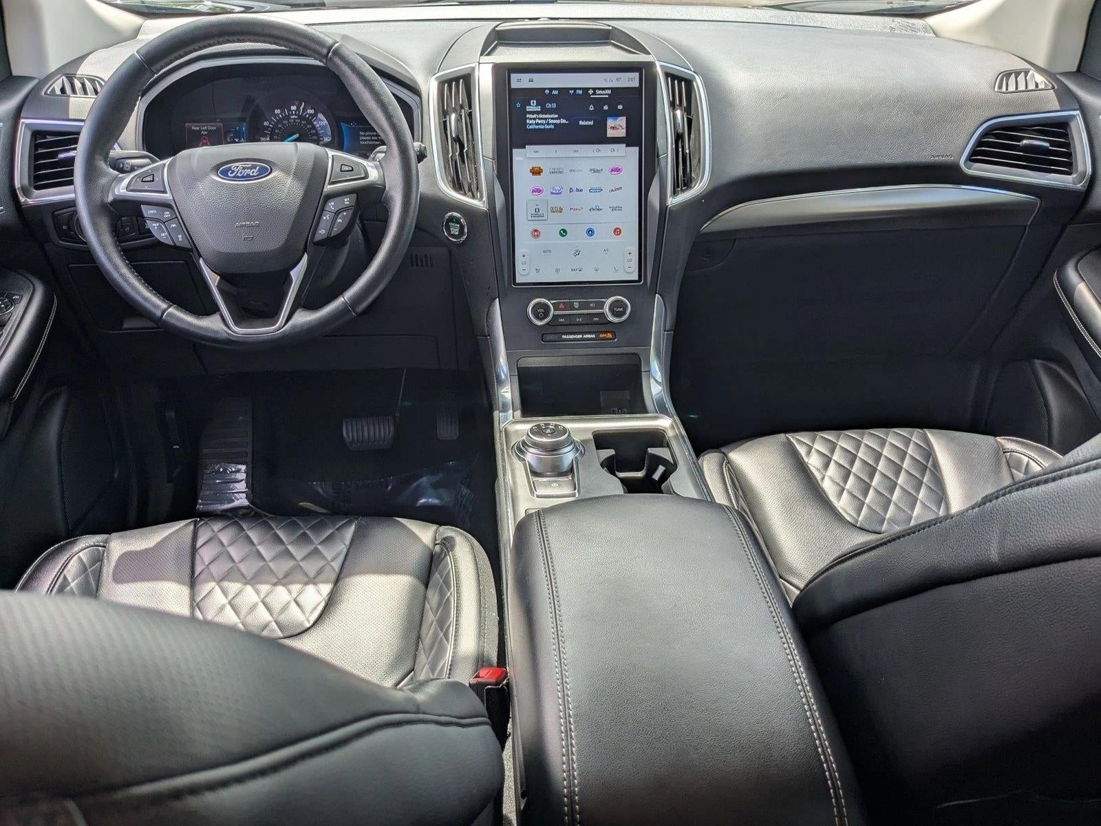 2023 Ford Edge Titanium