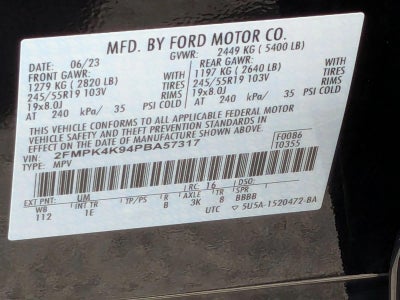 2023 Ford Edge Titanium