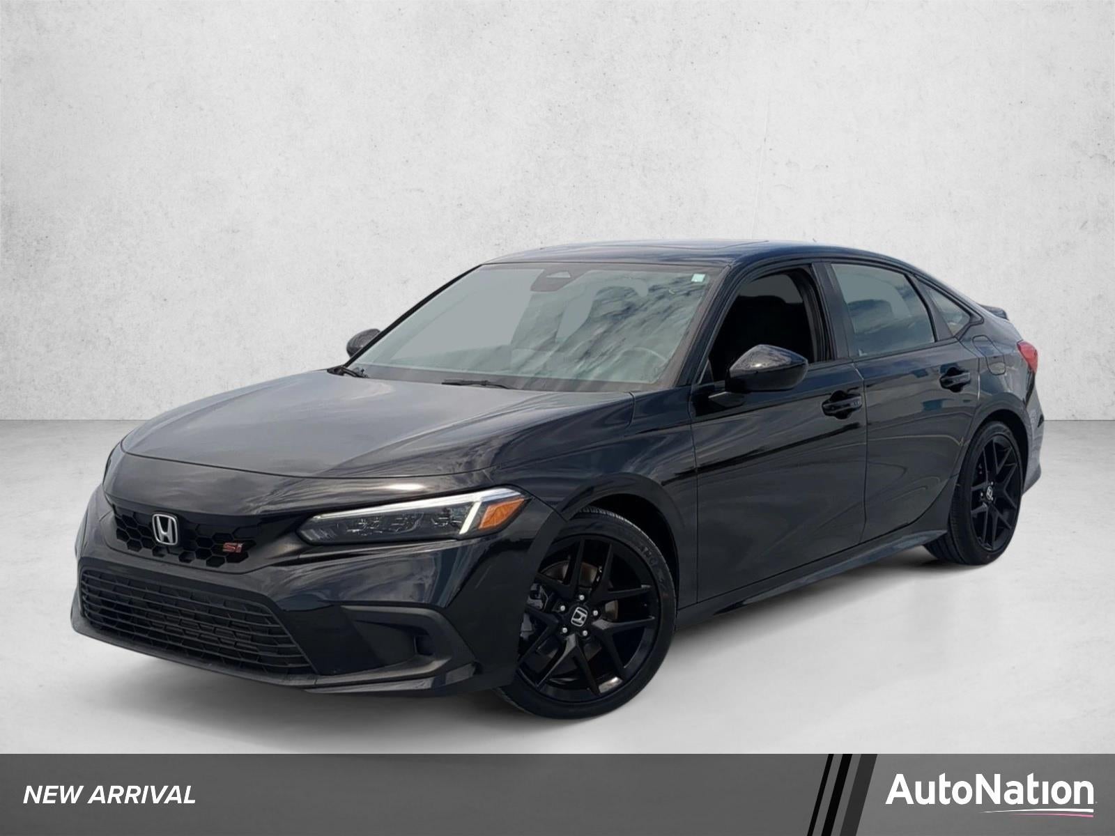 2022 Honda Civic Si with Summer Tires's photo