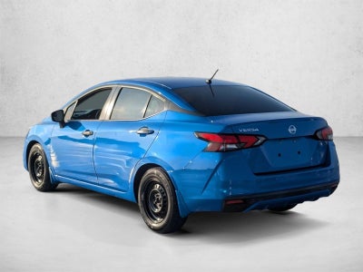 2021 Nissan Versa S Xtronic CVT