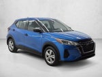 2023 Nissan Kicks S Xtronic CVT