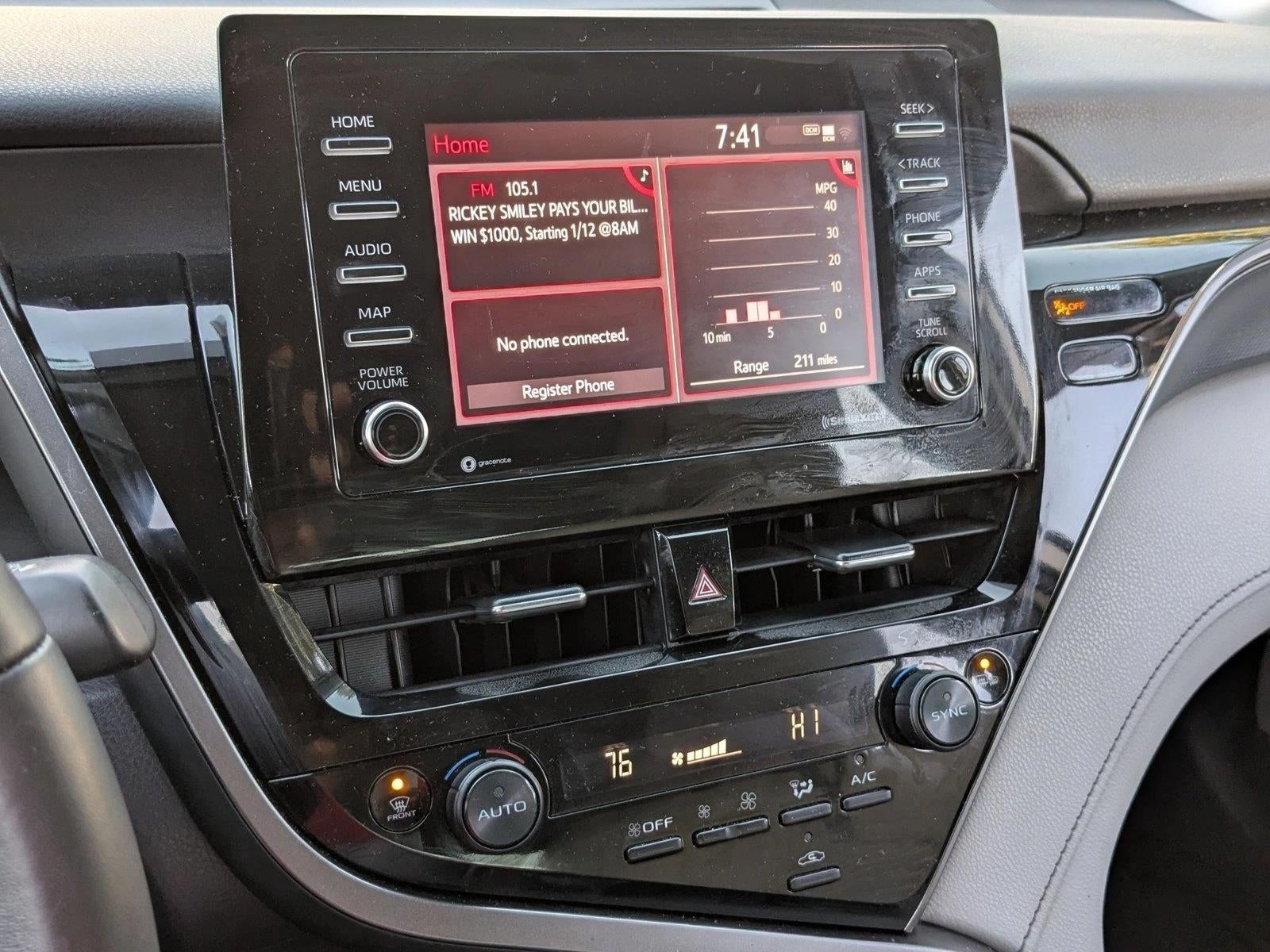 2022 Toyota Camry SE