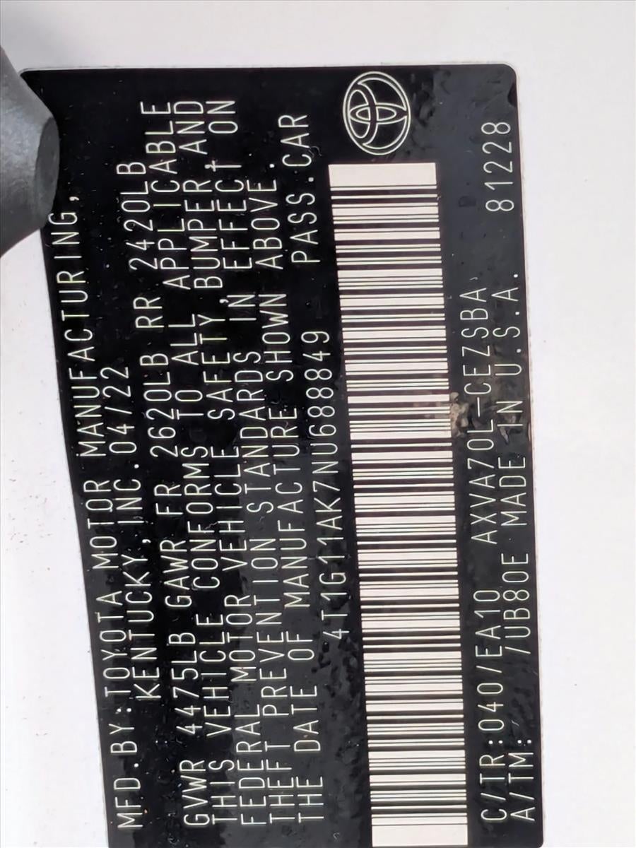 2022 Toyota Camry SE