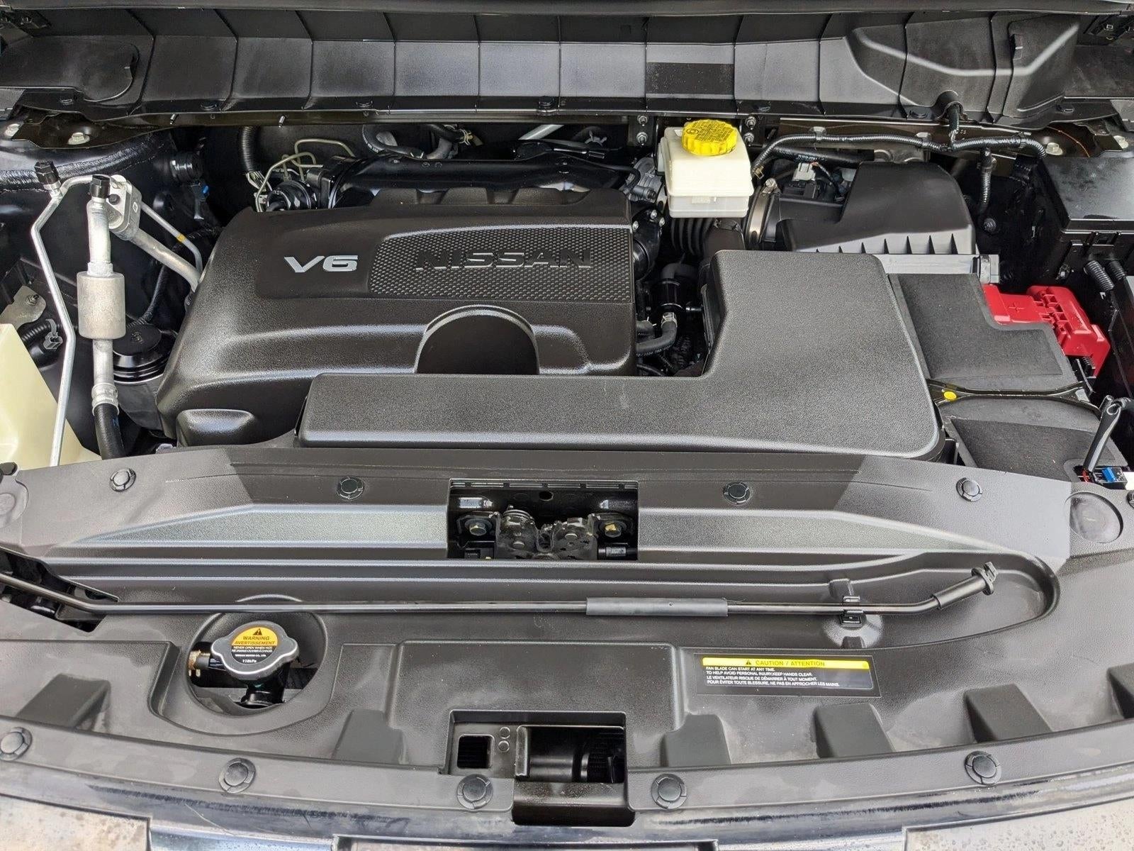 2022 Nissan Pathfinder SL