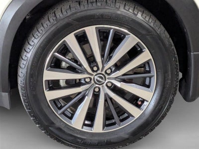 2022 Nissan Pathfinder Platinum 2WD