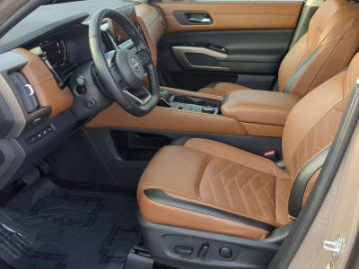2023 Nissan Pathfinder Platinum 4WD