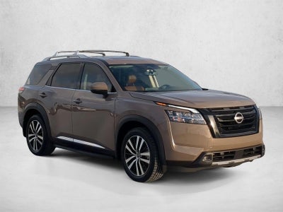 2023 Nissan Pathfinder Platinum 4WD