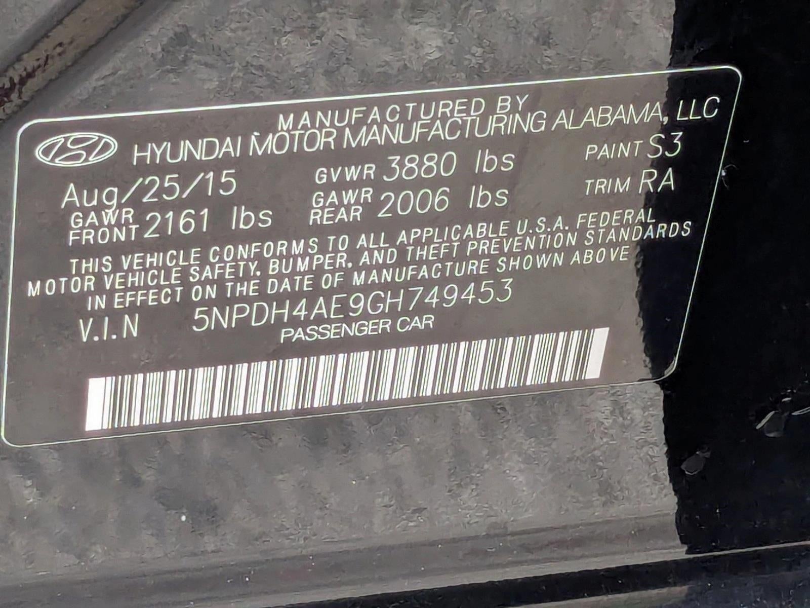 2016 Hyundai Elantra SE