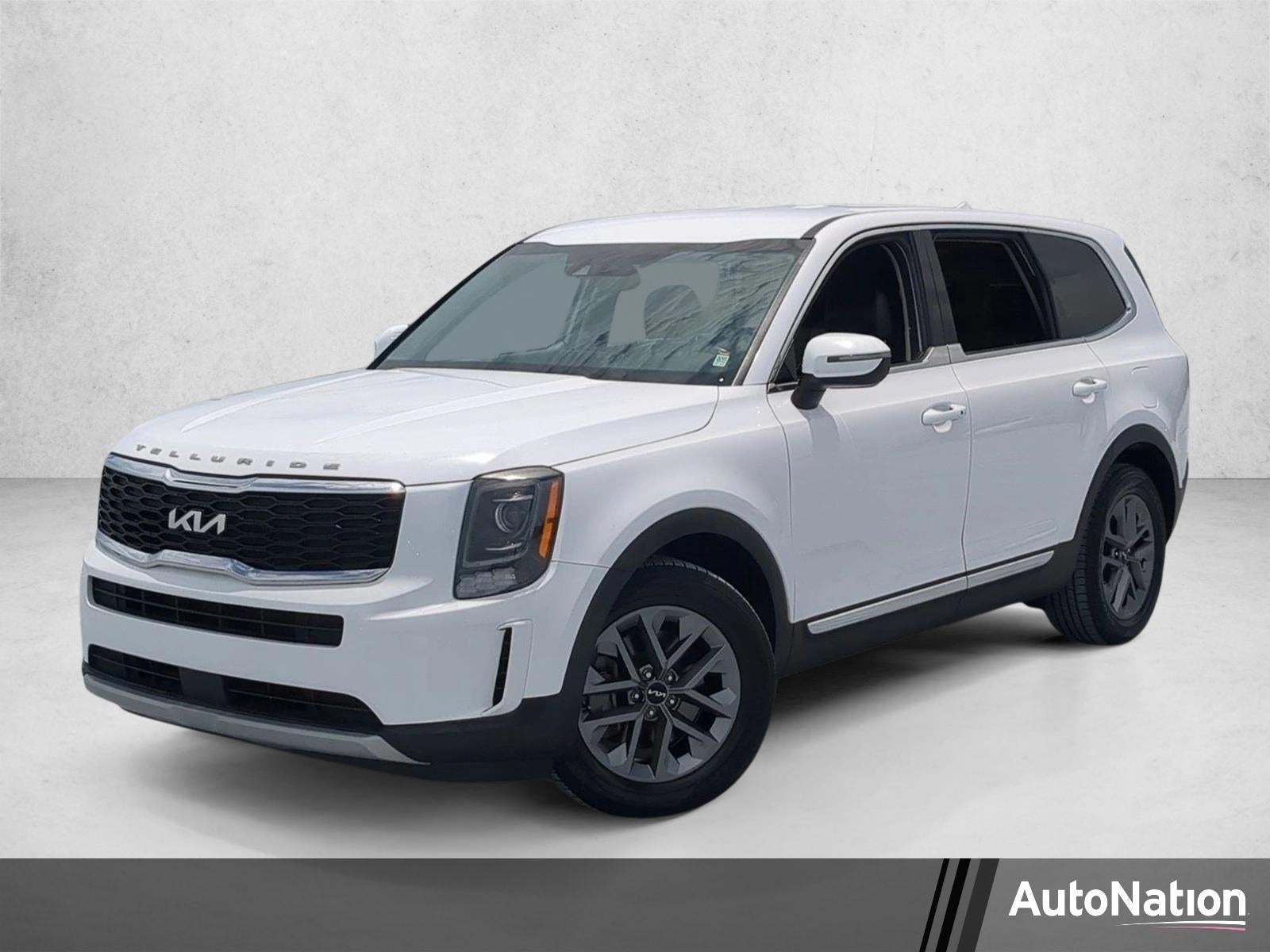 2022 Kia Telluride LX AWD's photo