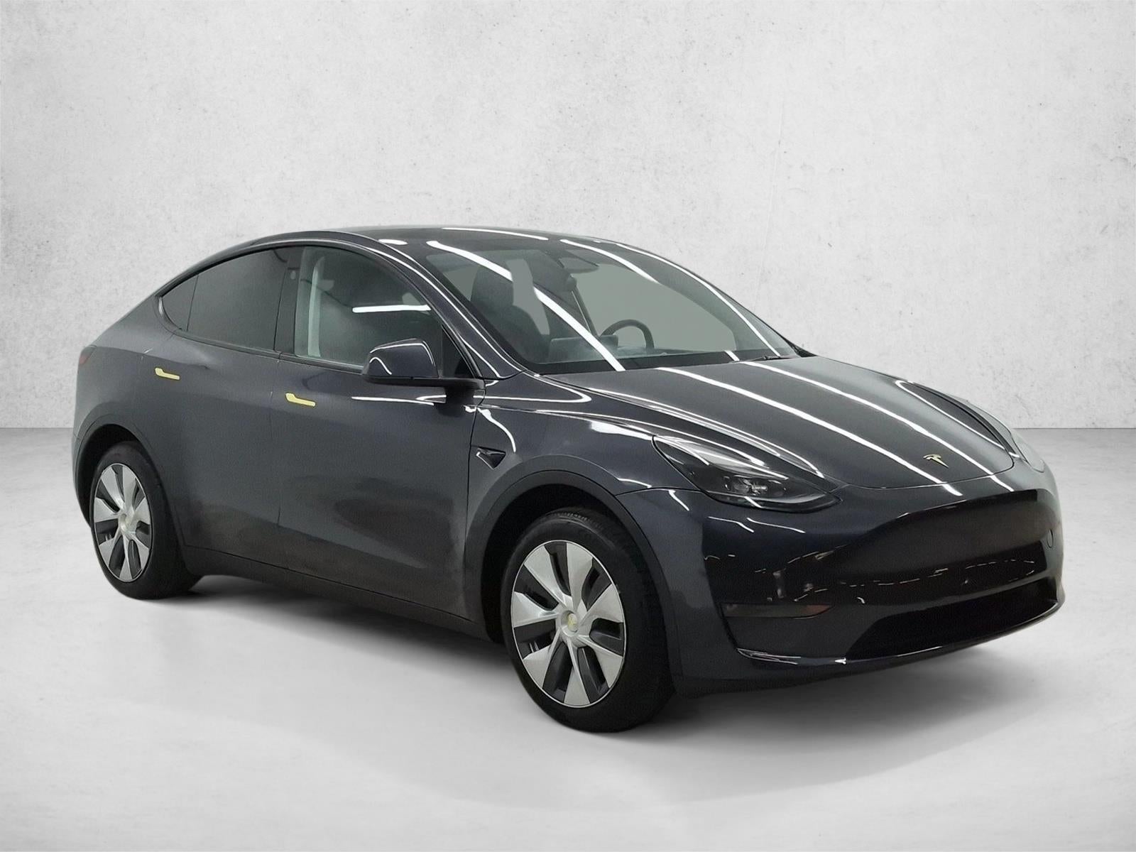 2024 Tesla Model Y Base
