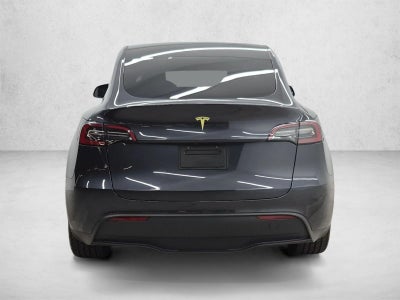 2024 Tesla Model Y Base