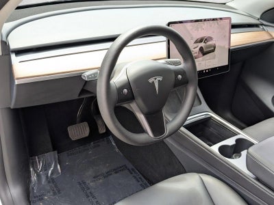 2025 Tesla Model Y Long Range