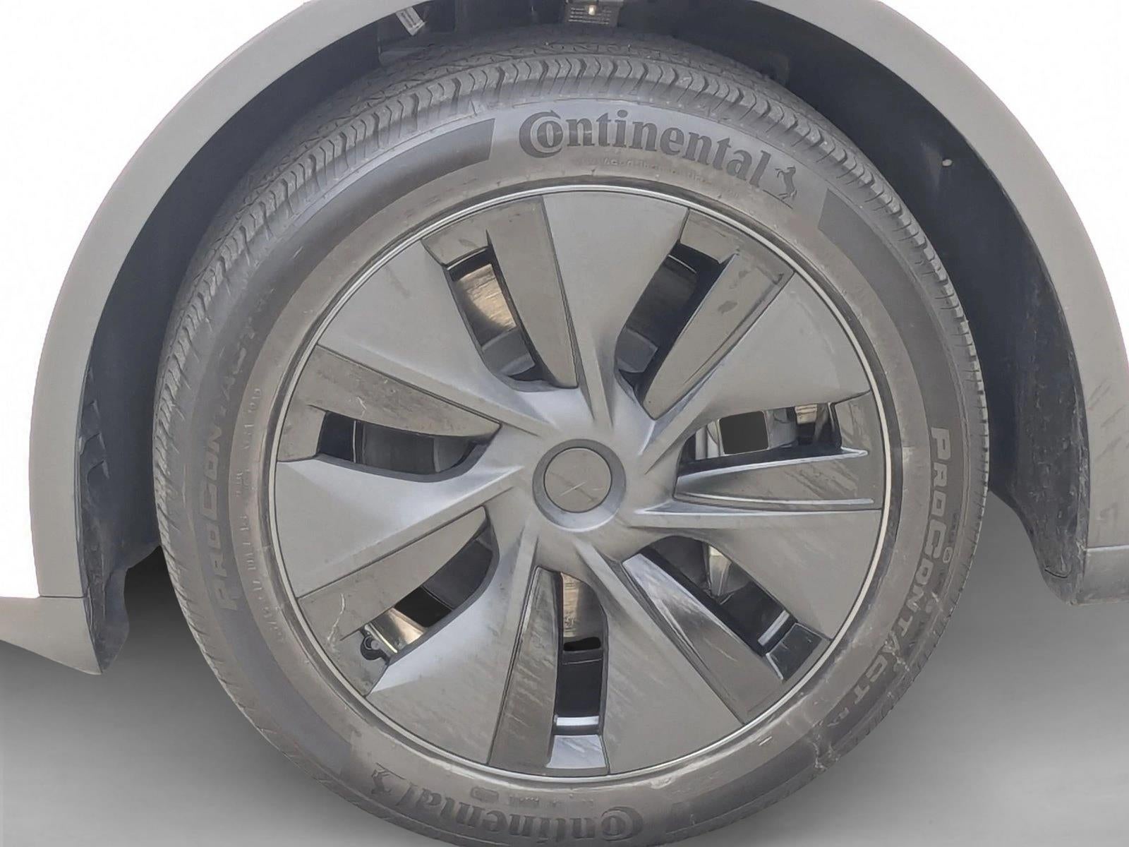 2025 Tesla Model Y Long Range