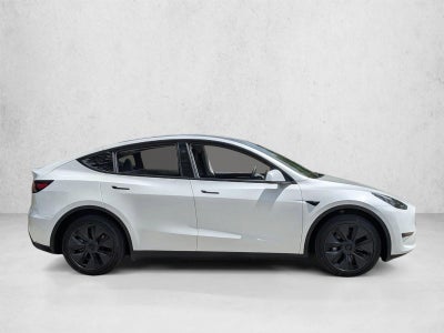 2025 Tesla Model Y Long Range