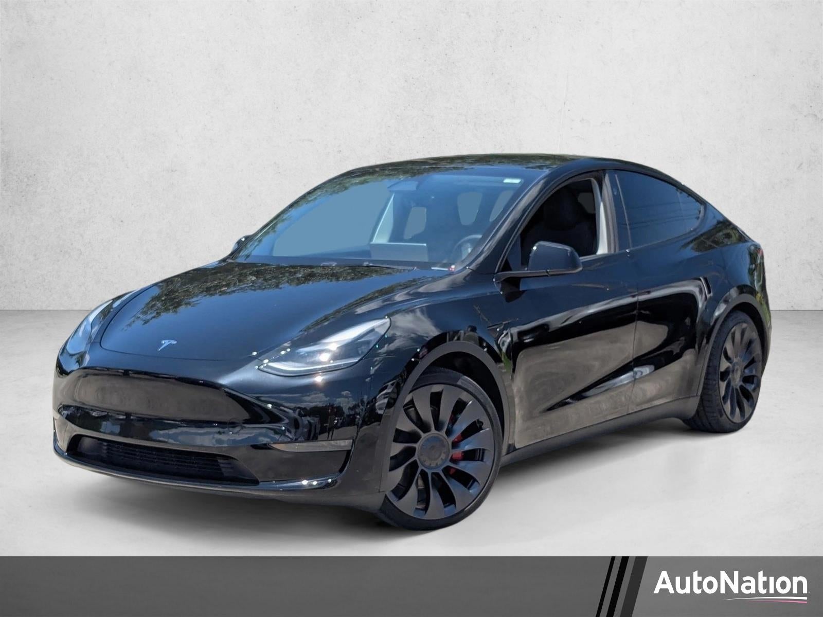 2025 Tesla Model Y Performance Dual Motor All-Wheel Drive's photo