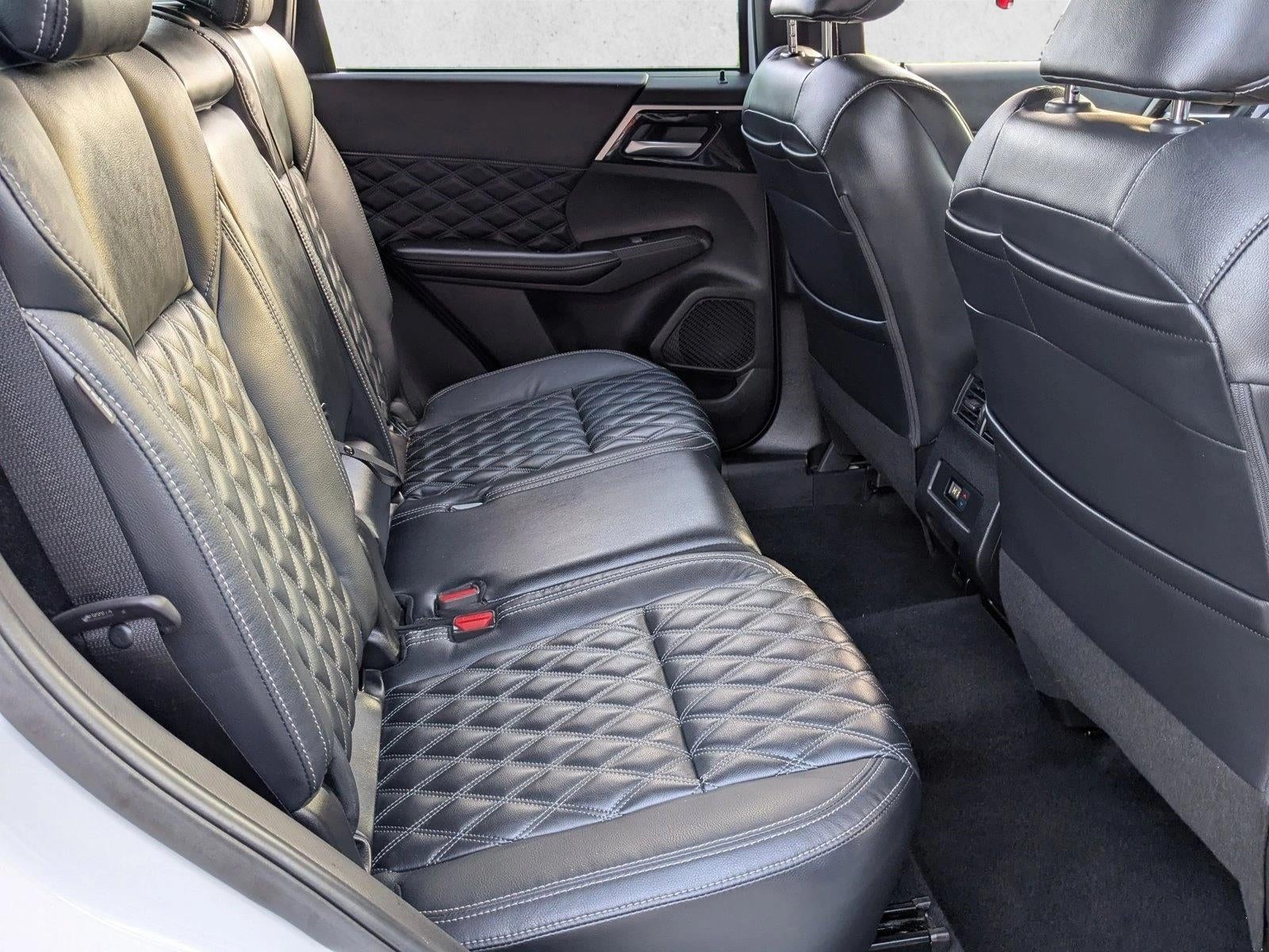 2022 Mitsubishi Outlander SEL