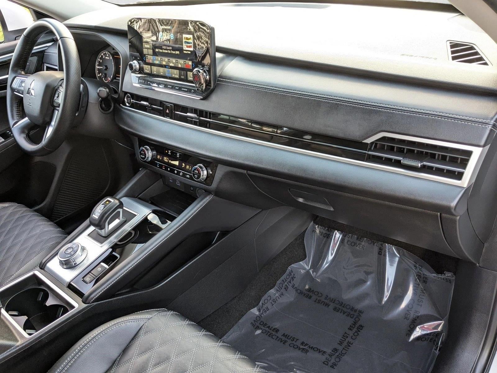 2022 Mitsubishi Outlander SEL