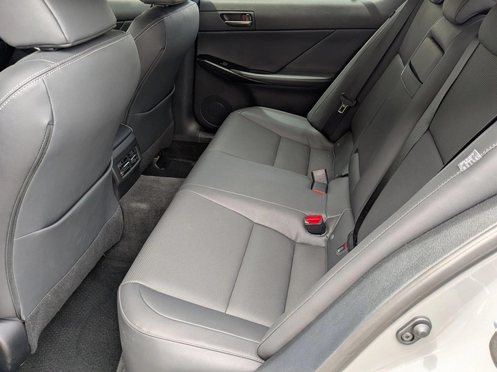 2025 Lexus IS IS 350 F SPORT Design