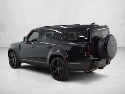 2023 Land Rover Defender 130 SE