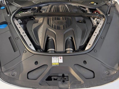 2022 Porsche Panamera Base