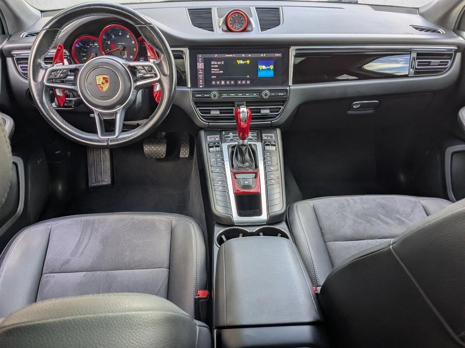 2021 Porsche Macan Base