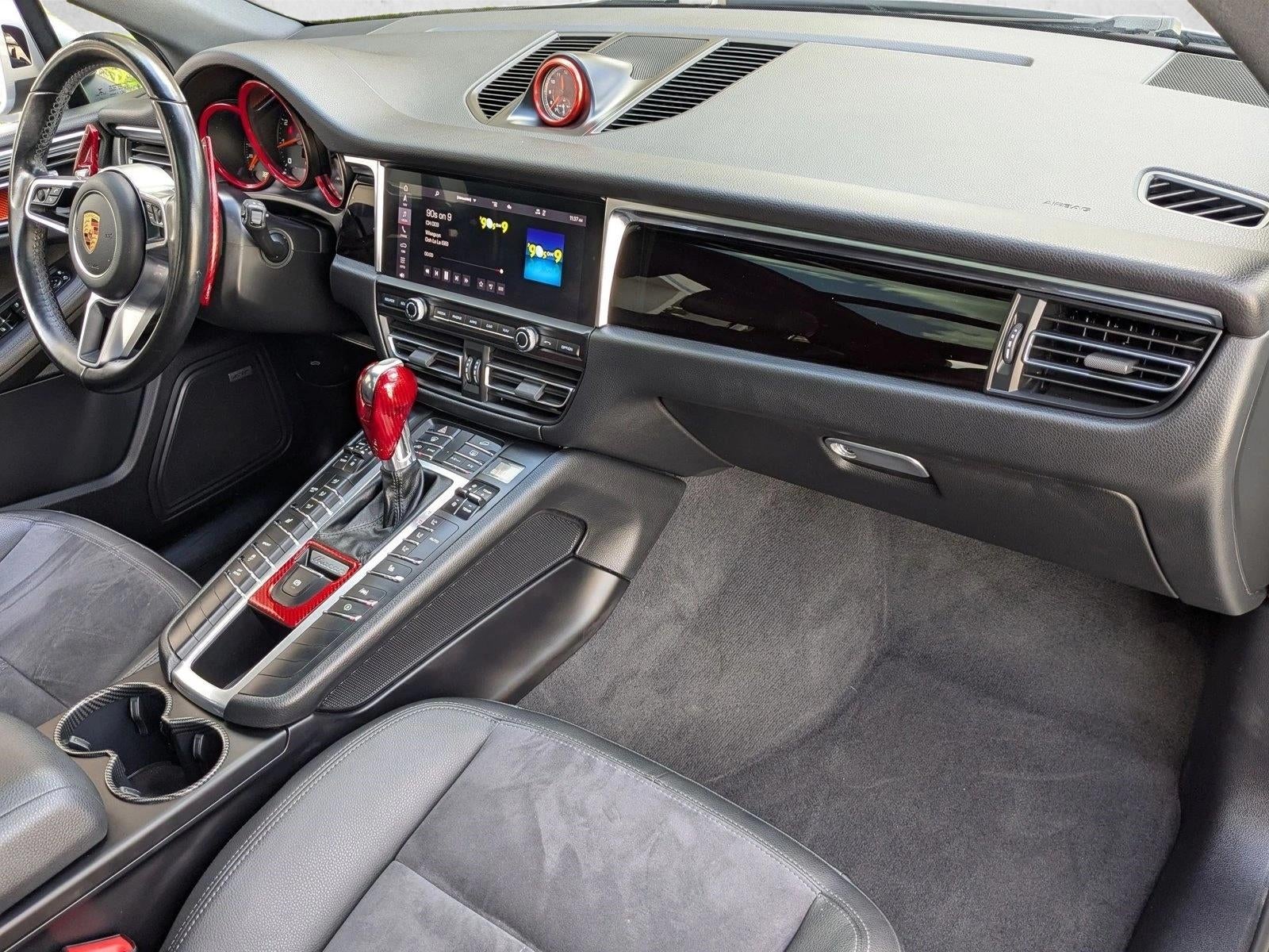 2021 Porsche Macan Base