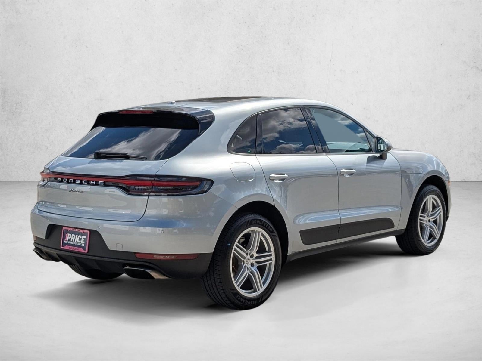 2021 Porsche Macan Base