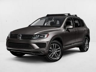 2016 Volkswagen Touareg Lux