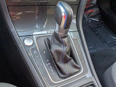 2019 Volkswagen e-Golf SE