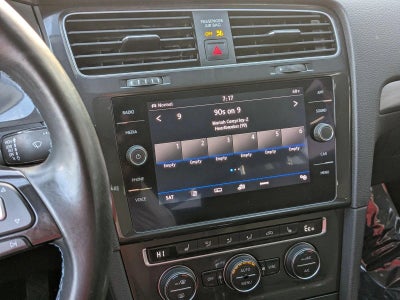 2019 Volkswagen e-Golf SE