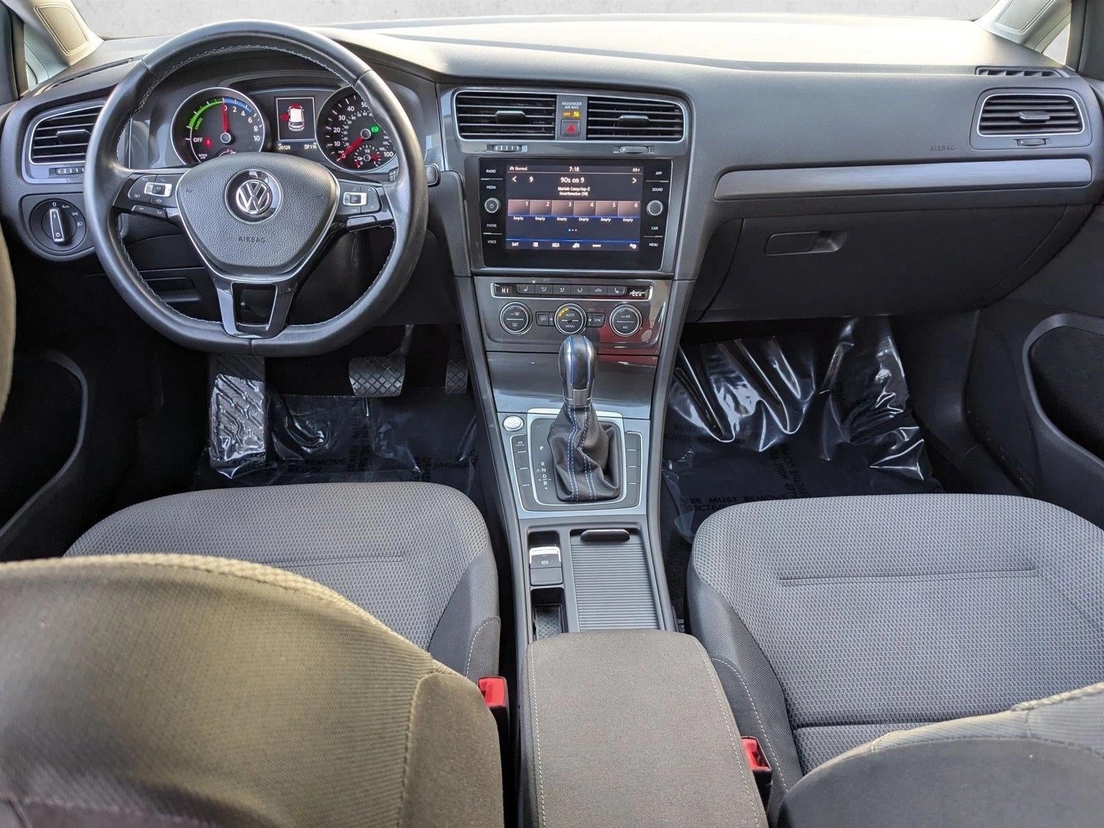 2019 Volkswagen e-Golf SE