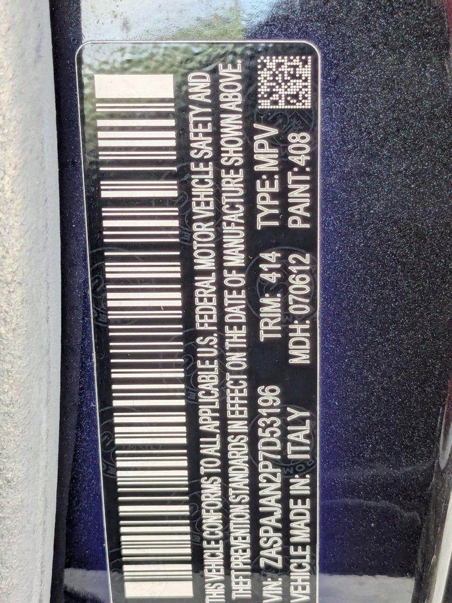 2023 Alfa Romeo Stelvio Base