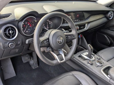 2021 Alfa Romeo Stelvio Base