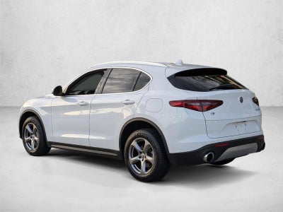 2021 Alfa Romeo Stelvio Base