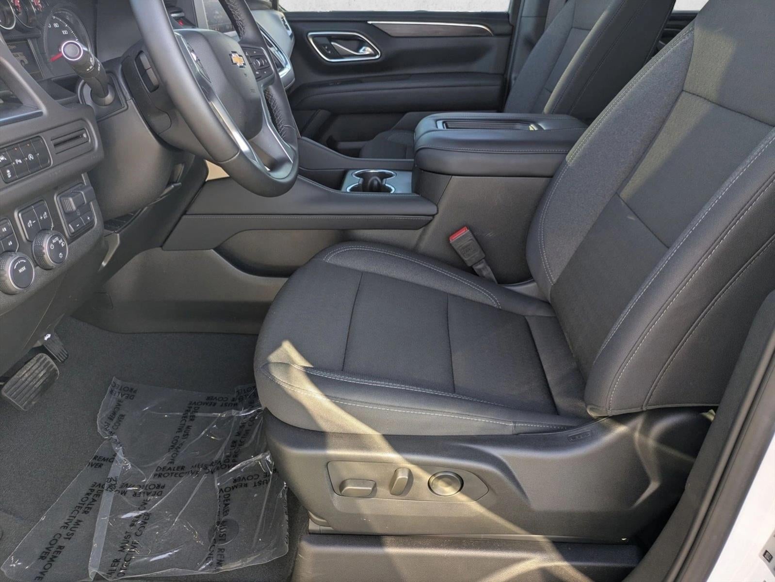 2024 Chevrolet Suburban LS