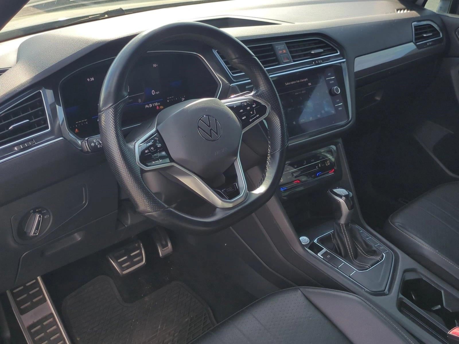 2022 Volkswagen Tiguan SE R-Line Black