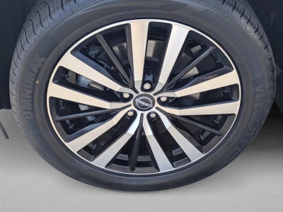 2024 Nissan Pathfinder Platinum FWD
