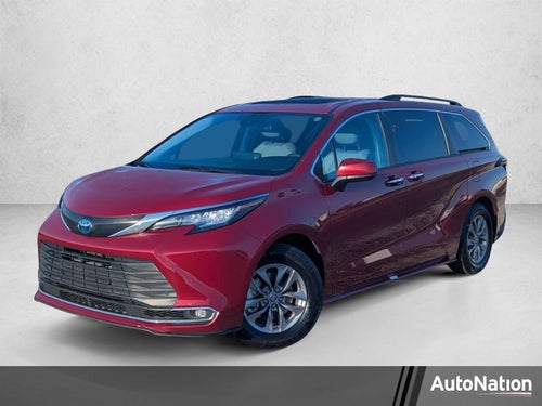 2023 Toyota Sienna XLE