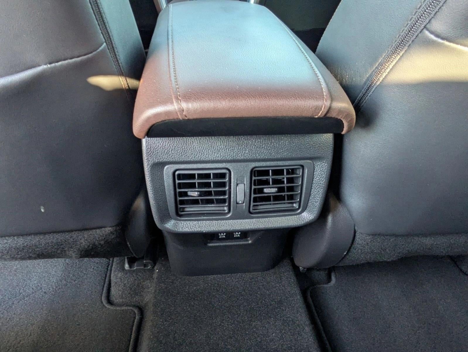 2021 Toyota Venza LE