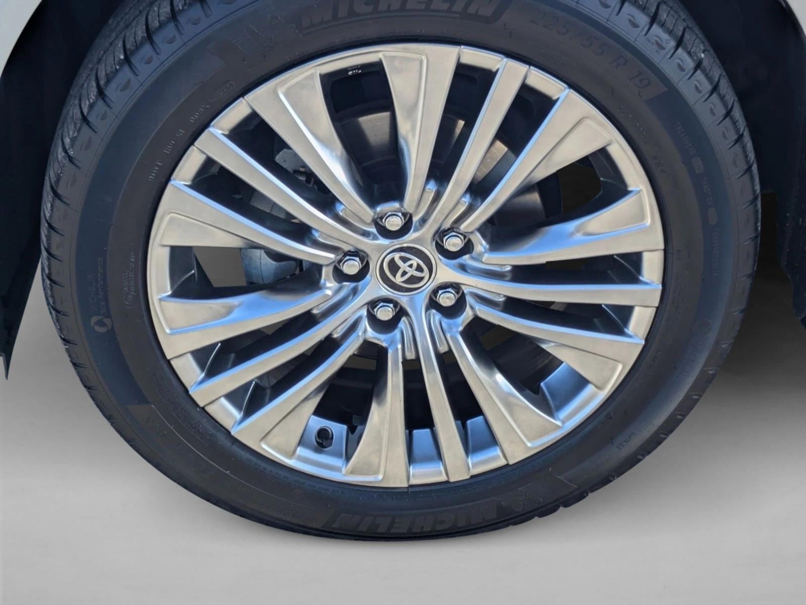 2021 Toyota Venza LE