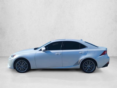 2016 Lexus IS 200t 