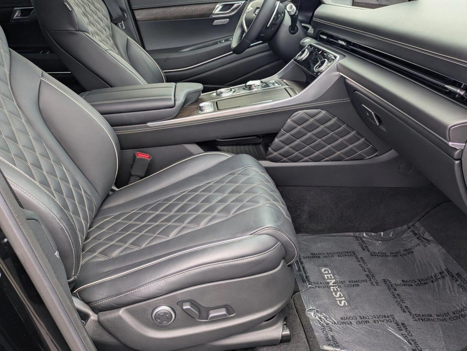 2024 Genesis GV80 Base