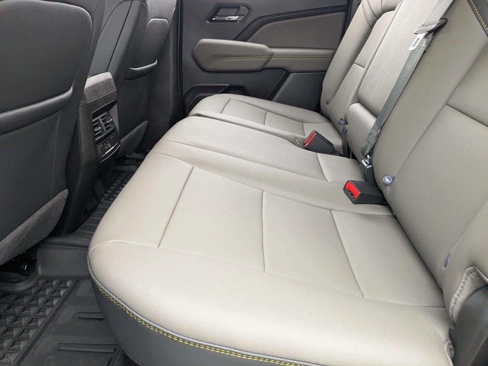 2025 Chevrolet Colorado ZR2