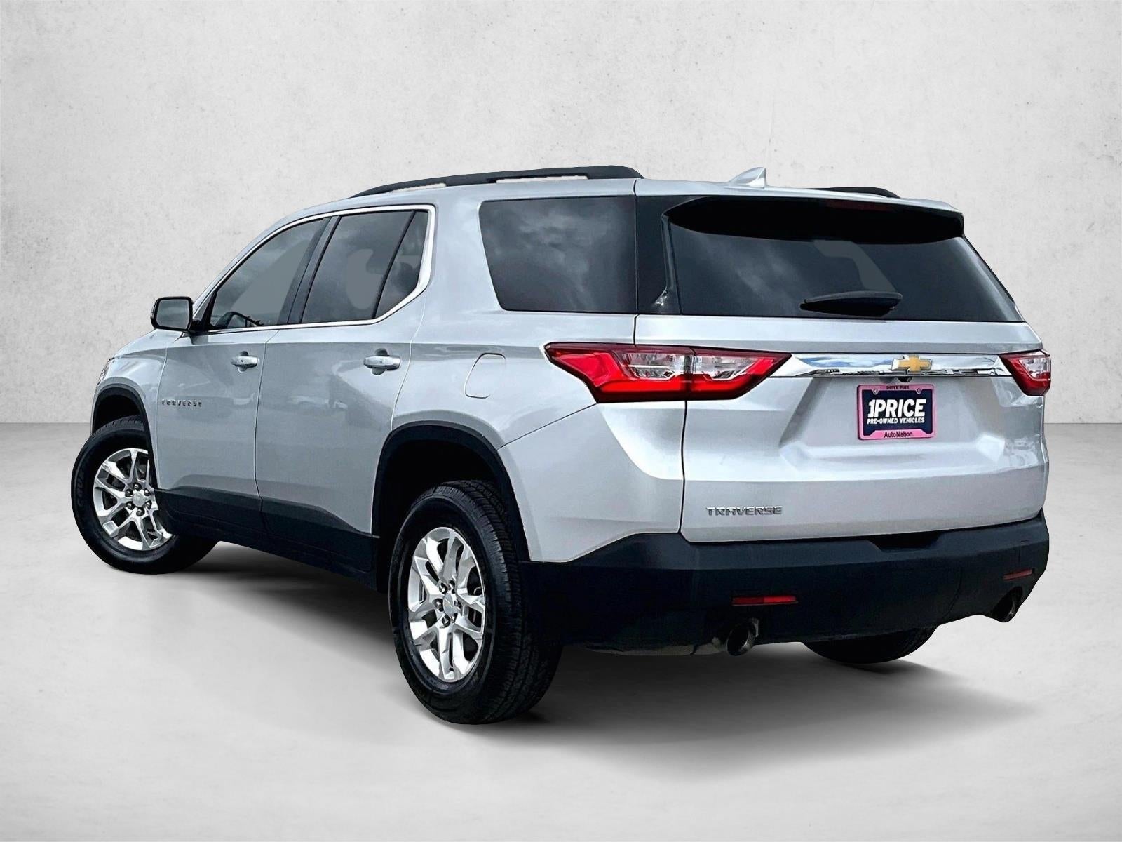 2020 Chevrolet Traverse LT Cloth