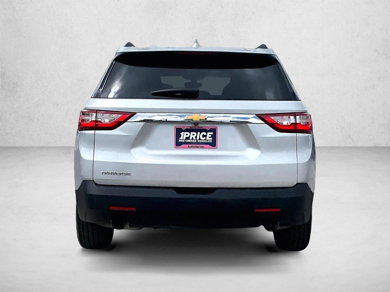 2020 Chevrolet Traverse LT Cloth