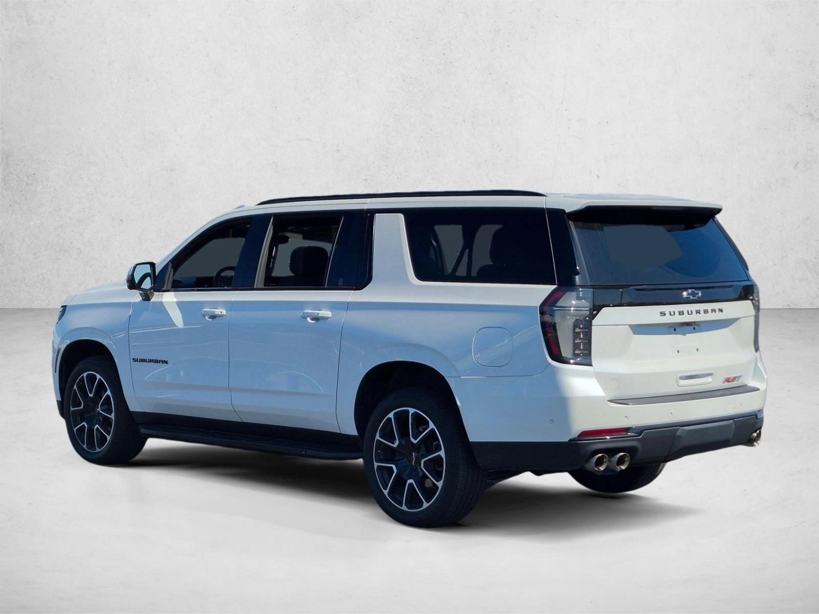 2025 Chevrolet Suburban RST