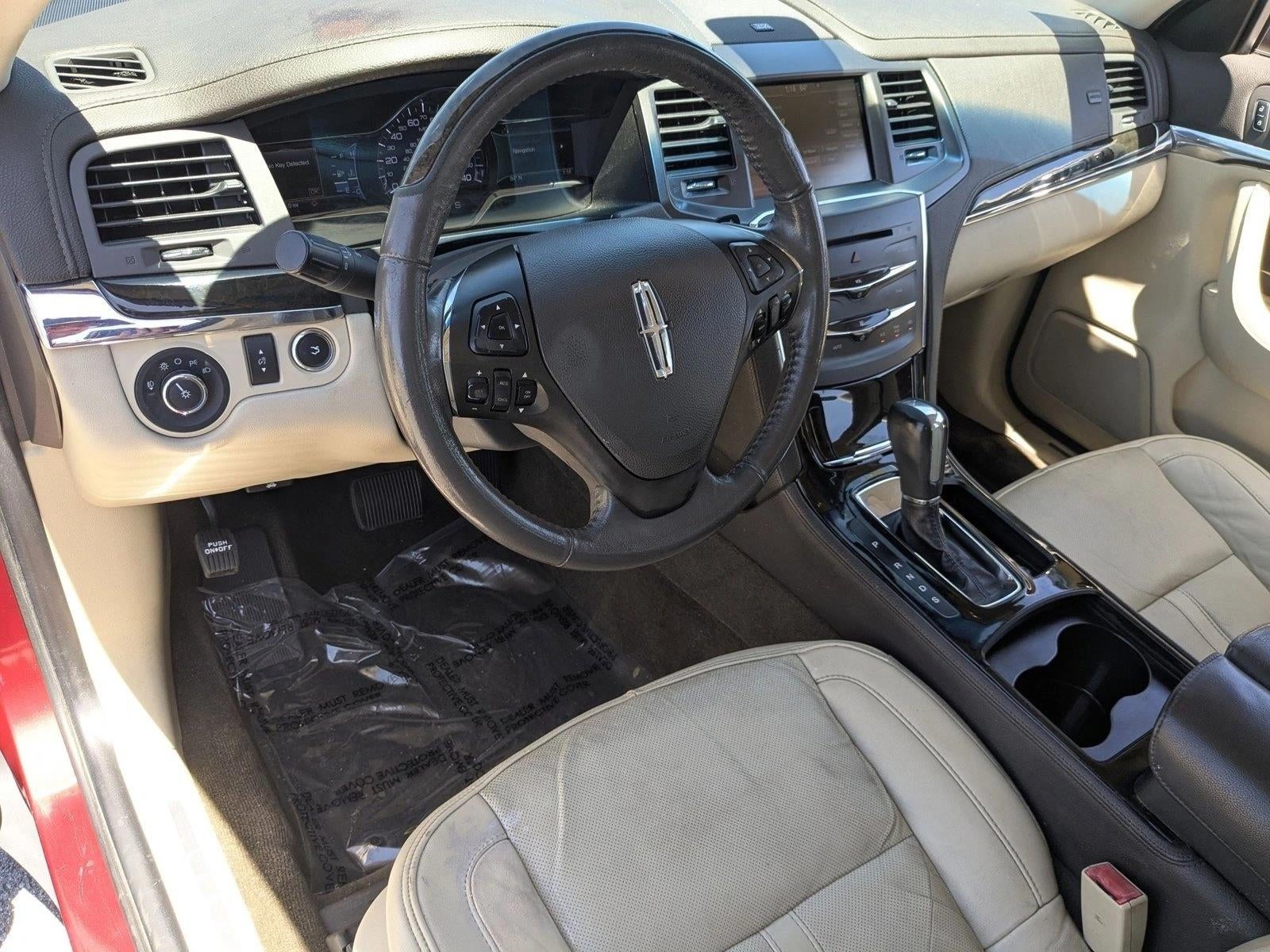 2015 Lincoln MKS Base